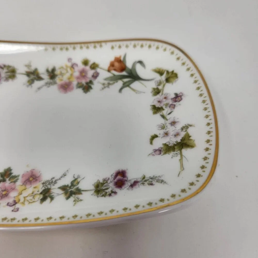 Wedgwood Mirabelle bone china trinket soap dish
